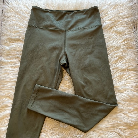 ZYIA Pants - ZYIA Active Green Leggings Women’s Size 6-8 Forest Foliage Light N Tight 7/8